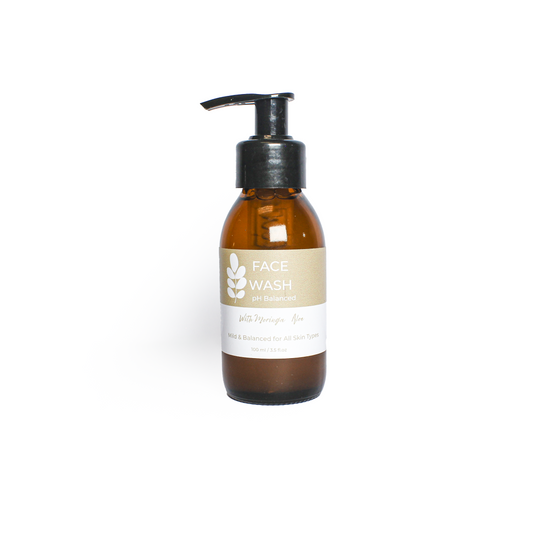 pH Balanced Facial Cleanser with Moringa & Aloe