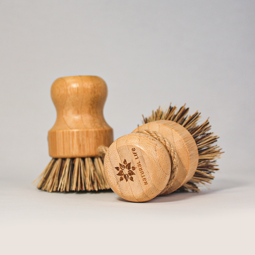 Bamboo and Coconut Fibre Scrubbing Brush